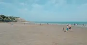 UK Beach with Golden Sand Barely Had Visitors Even During Heatwave