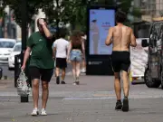 UK Heatwave Set to Last 15 Days as Temperatures Could Reach 37C