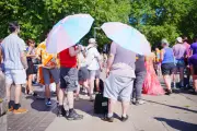 UK temperatures exceed 30C for 13th day in a row, but cooling expected