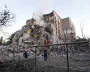 Ukraine and Russia Vow to Escalate War After Deadly Kyiv Strike