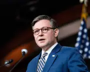 US House Passes Stopgap Spending Bill to Avert Shutdown Before Midterms