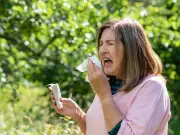 Warning: Mobile Phones Are a 'Hidden Pollen Trap' Worsening Hay Fever