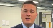Wes Streeting avoids answering defence spending question on Sky News