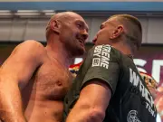 What time is Tyson Fury vs Mariusz Wach tonight? UK start time
