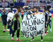 White House Backs Argentina Over Falklands Banner in World Cup Semi-Final