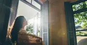 Woman Claims Neighbour's 'Disgusting' Balcony Habit Is Ruining Her Life