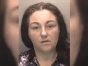 Woman jailed after flipping off court by breaching shopping centre ban