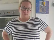 Woman overcomes needle phobia, loses 100lbs in a year with weight-loss jabs