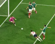 World Cup Quarter-Finalists' Key Stats: France's Carries to Swiss Speed