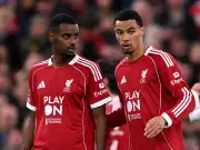Zenden warns Liverpool over signing another striker this summer