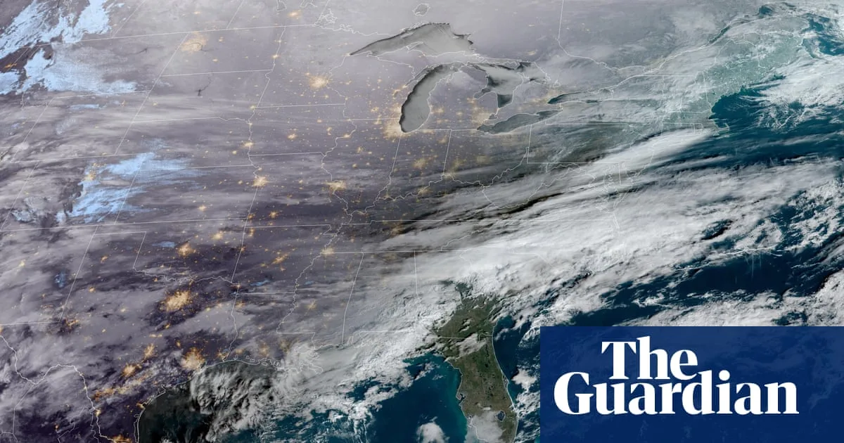 Winter Storm Threatens Half of US as 16 States Declare Emergencies