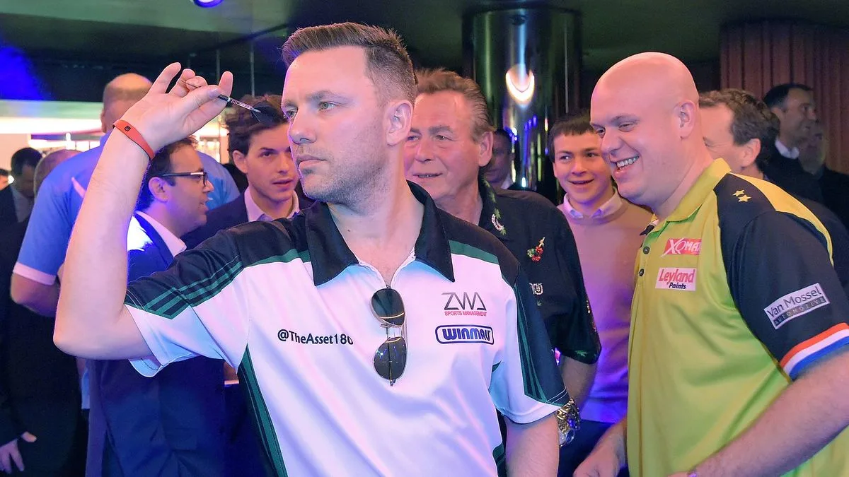 Ex-PDC champion Paul Nicholson confirms retirement during commentary stint