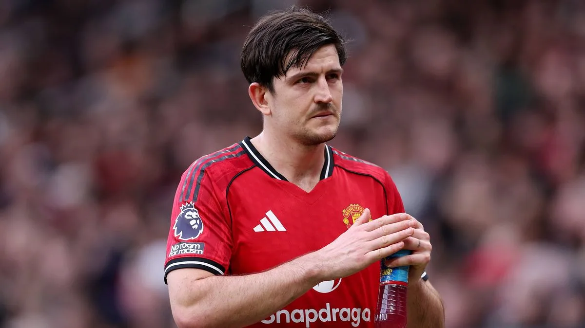 Leny Yoro: Manchester United dressing room backs Harry Maguire to stay