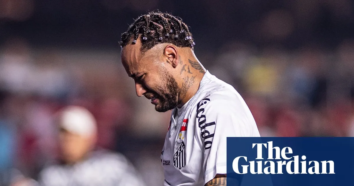 Neymar tearful after Santos's 6-0 defeat to Vasco da Gama