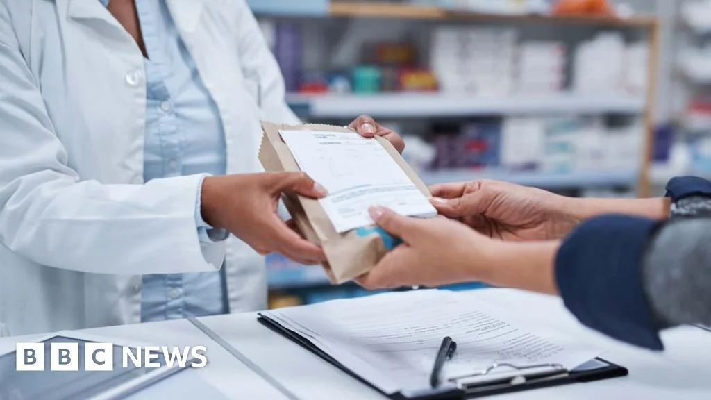 Labour unveils plan to end NHS prescription charges in England