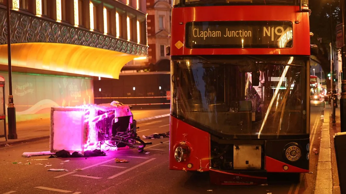 Three Injured in London Rickshaw and Bus Collision