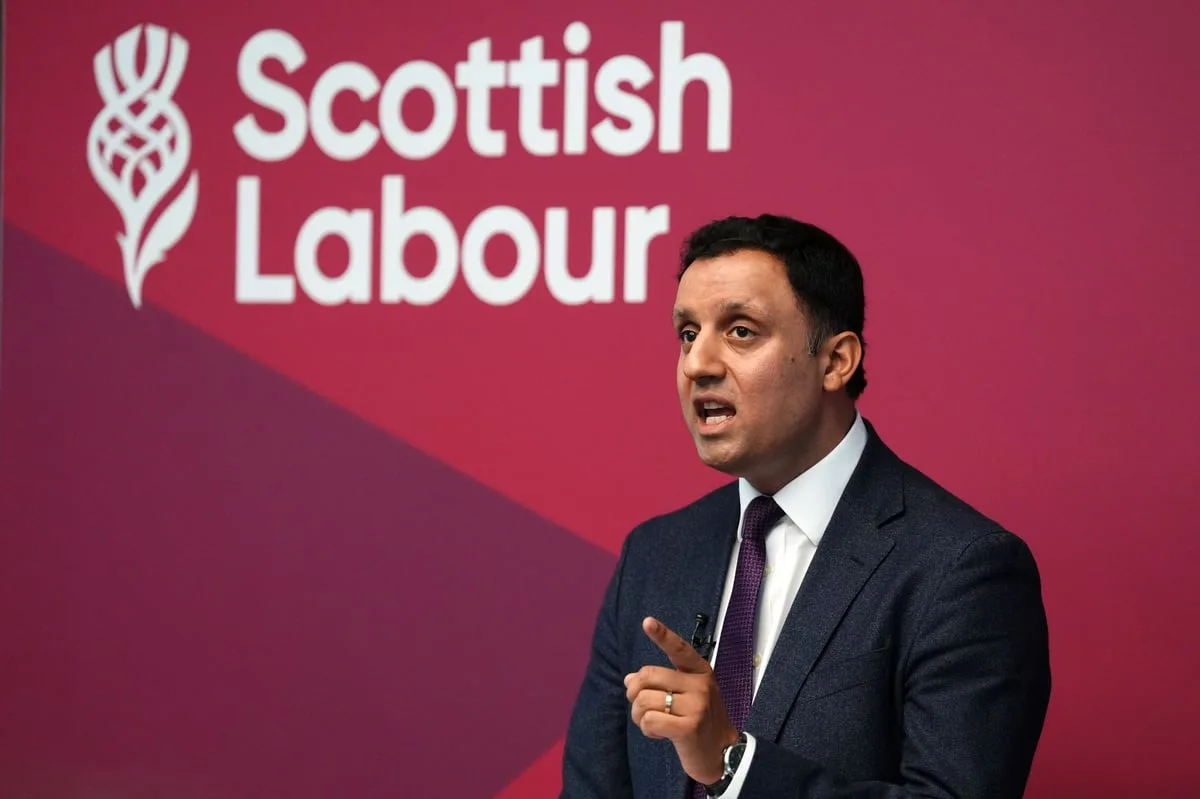 Sarwar challenges Swinney to series of Holyrood election debates