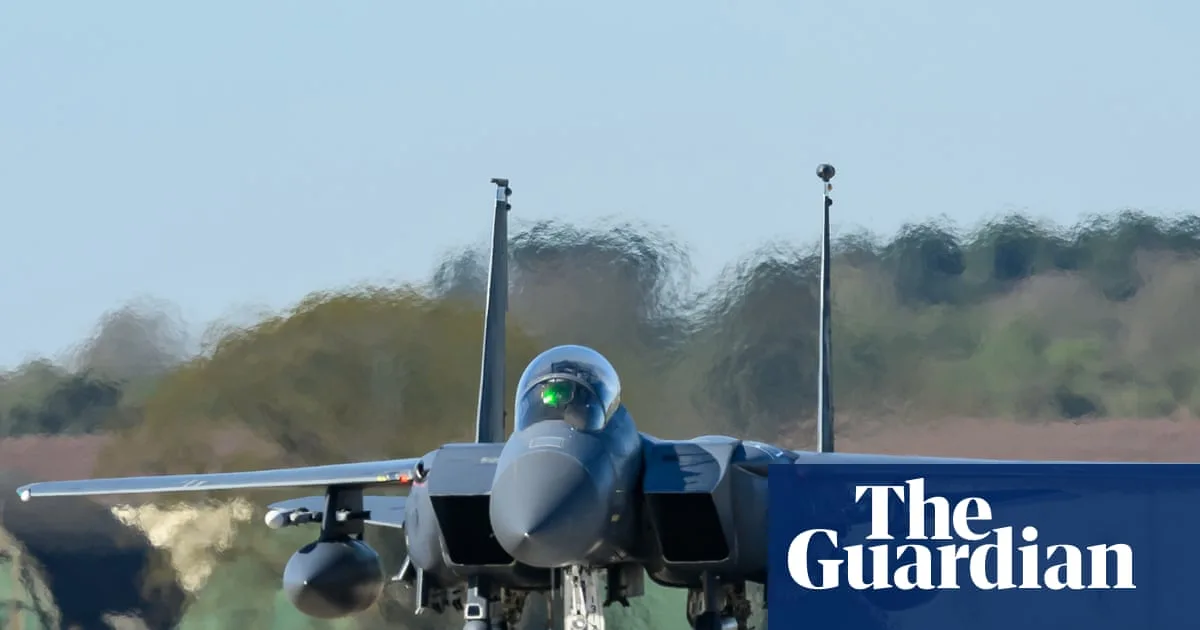 Starmer urged to restrict US use of UK bases after Trump's Iran threat