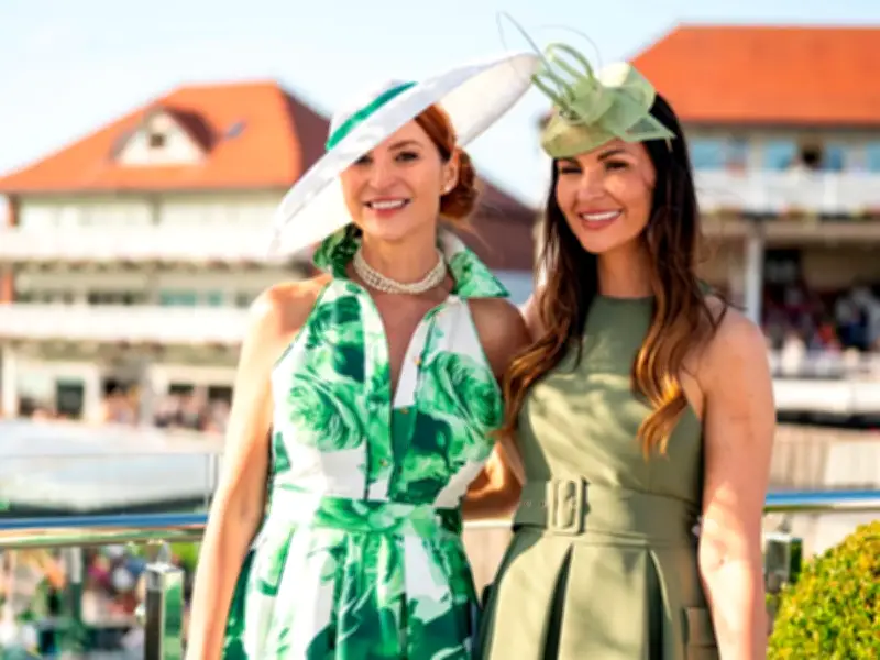 Stockport mum wins Chester Races best dressed as daughter also shortlisted