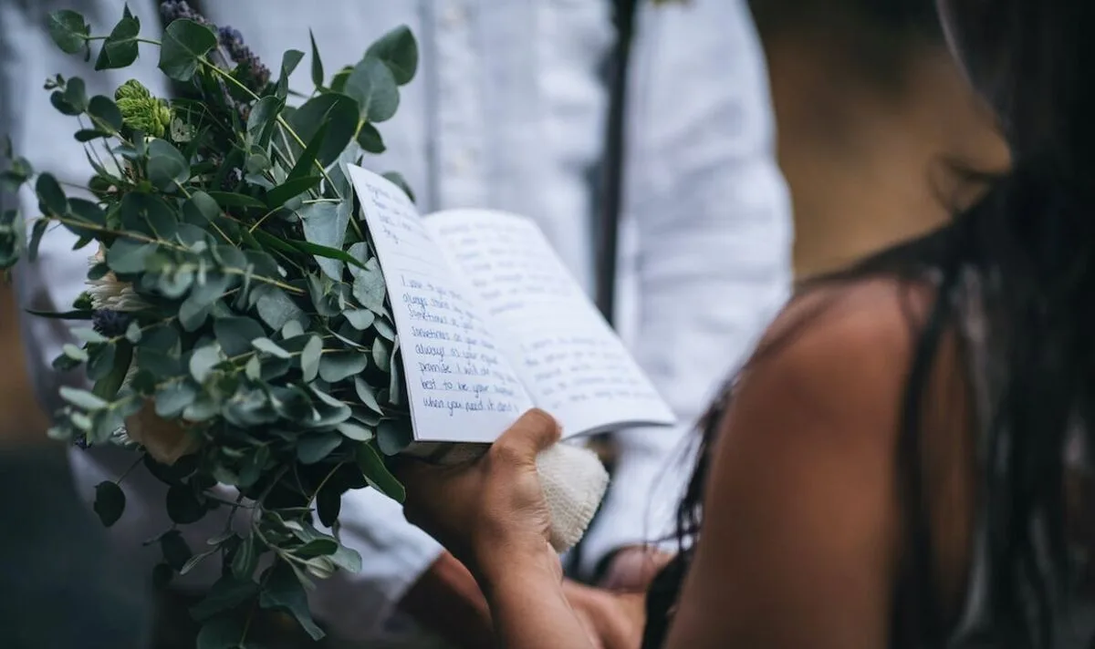 Bride's Dusty Vows Stunt Leaves Groom Speechless