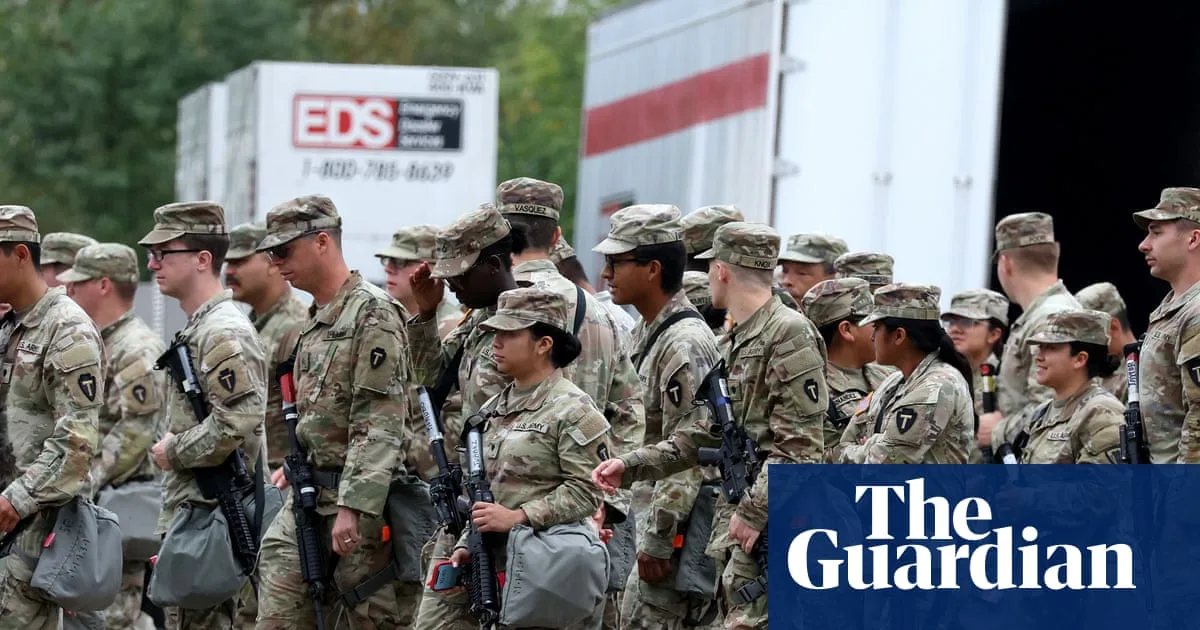 Texas National Guard troops arrive in Chicago amid legal challenge