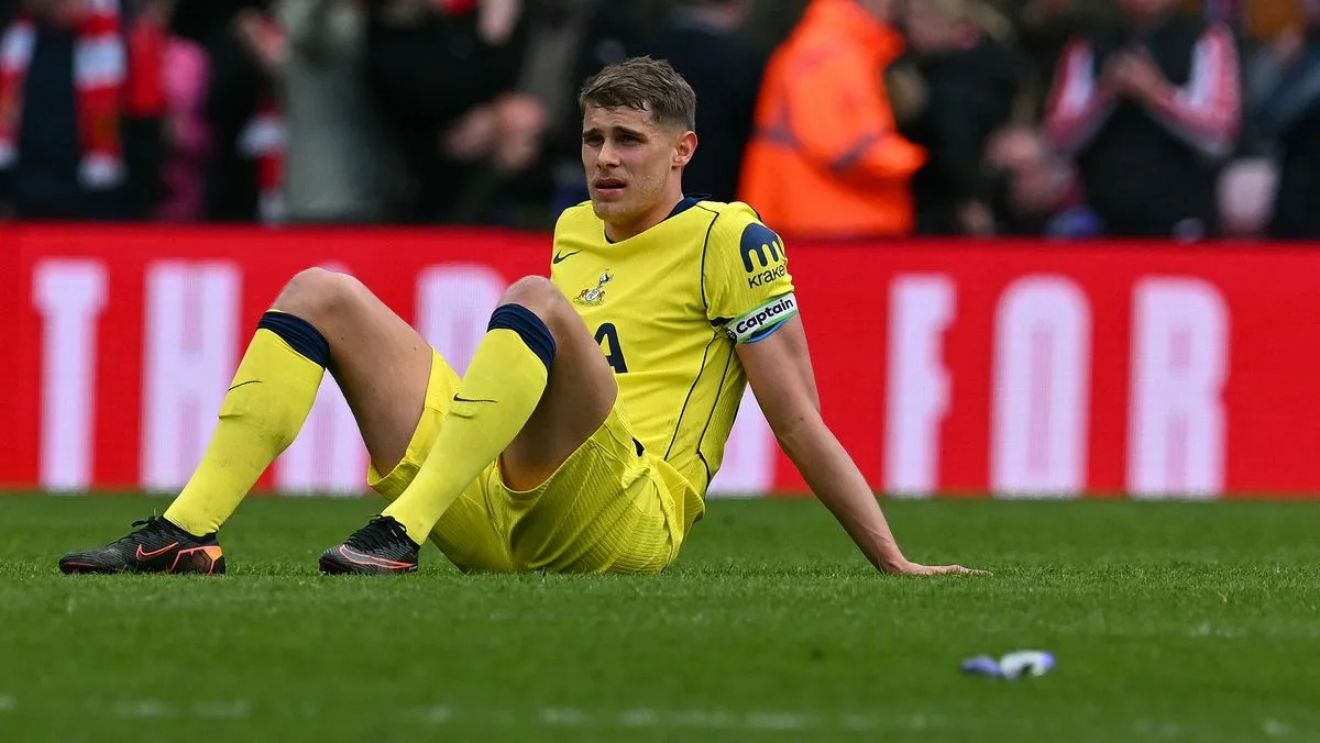 Tottenham defender Van de Ven admits mental toll of relegation fight