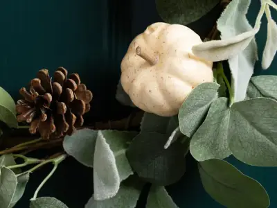 £18 Dunelm Autumn Wreath Drops to £2.69 with Cashback Deal