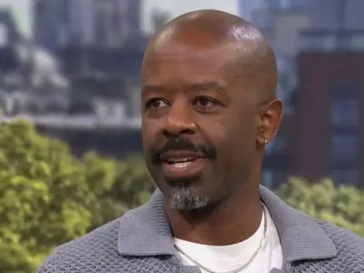 Adrian Lester stuns This Morning hosts with unrecognisable Cyrano role