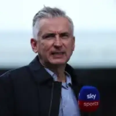 Alan Smith questions Arsenal over Martinelli and Trossard exits