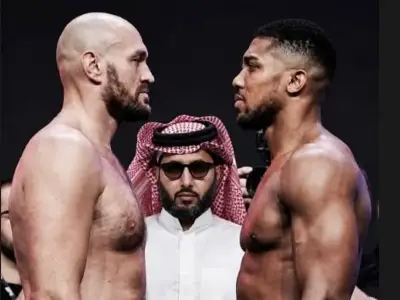 Anthony Joshua vs Tyson Fury: Eddie Hearn issues update on November bout