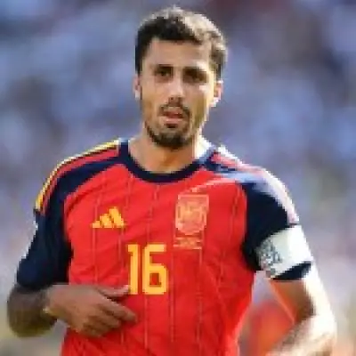 Arsenal legend Limpar warns City against selling Rodri
