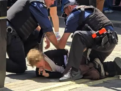 Barber fights off Covent Garden stabber; four hospitalised