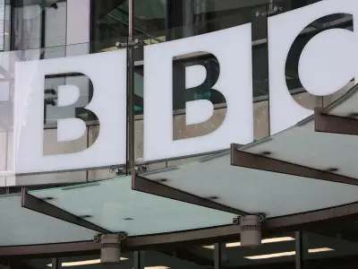 BBC star Glyn Lewis dies aged 53 as tributes pour in