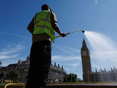 Britons Sleeping in Kitchens to Escape Heat: Citizens Advice