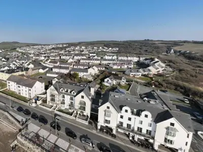 Broad Haven café wins bid to retain ice cream sales area