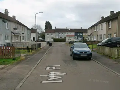 Car torched in Blantyre; police hunt two masked men