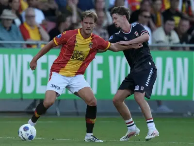 Cardiff City in talks to sign Melle Meulensteen from Go Ahead Eagles
