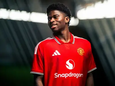 Carlos Baleba completes £70m Manchester United move from Brighton