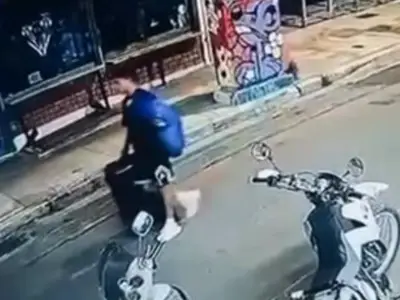 CCTV Shows Man Wheeling Suitcase With Body in Athens