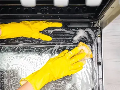 Cheap 69p Bicarbonate of Soda Beats Pricey Oven Cleaners
