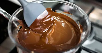Cooking Chocolate vs Eating Chocolate: Key Differences Explained