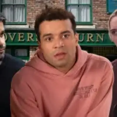Coronation Street: Idris uses Ollie and Lauren in poker scam