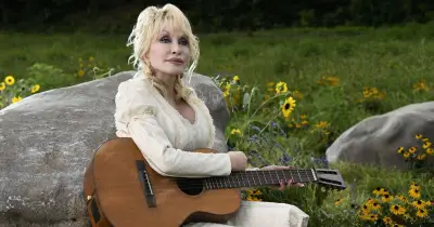 Dolly Parton's Last Request to Doctors Revealed by Sister Stella
