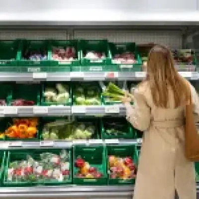 Drought makes supermarket fruit and veg smaller and stranger