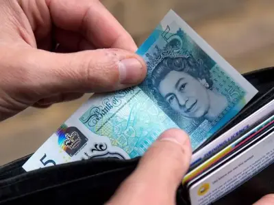 DWP automatic payments to overseas pensioners after error