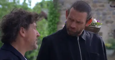 Emmerdale's Chris Coghill calls Kev's singing 'excruciating'