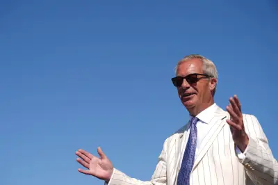 Farage declares 'fairly convincing' Clacton by-election victory