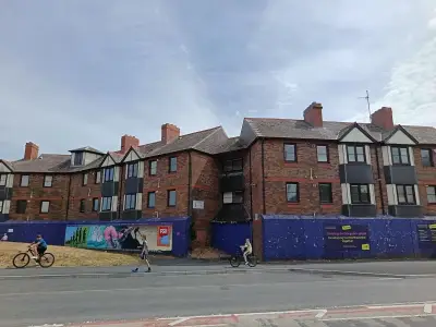 Future of Llanelli Housing Block in Tyisha Under Discussion