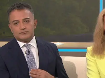 GMB host calls Peter Duncan 'hero' after cancer fight