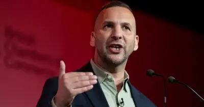 Greens consider banning police Tasers and pepper spray